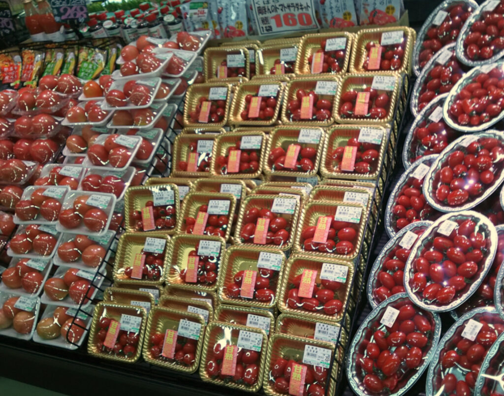 売り場ミニトマト